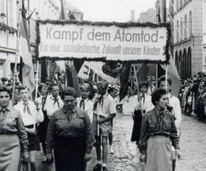 Auf der Kirchstraße, 1960